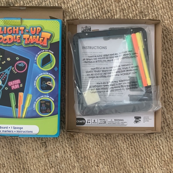 *NEW* Anker Art Light-Up Doodle Tablet - Picture 5 of 6